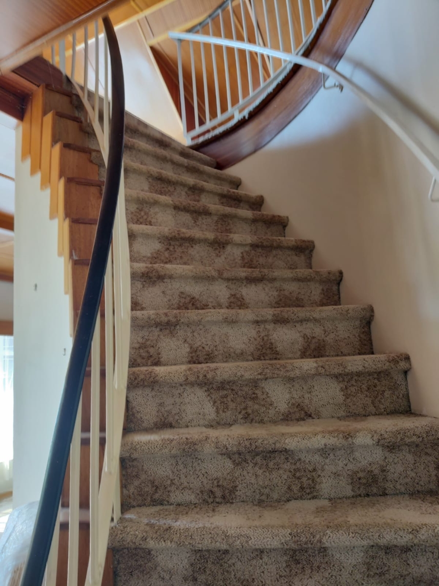 5 Bedroom Property for Sale in Virginia Free State